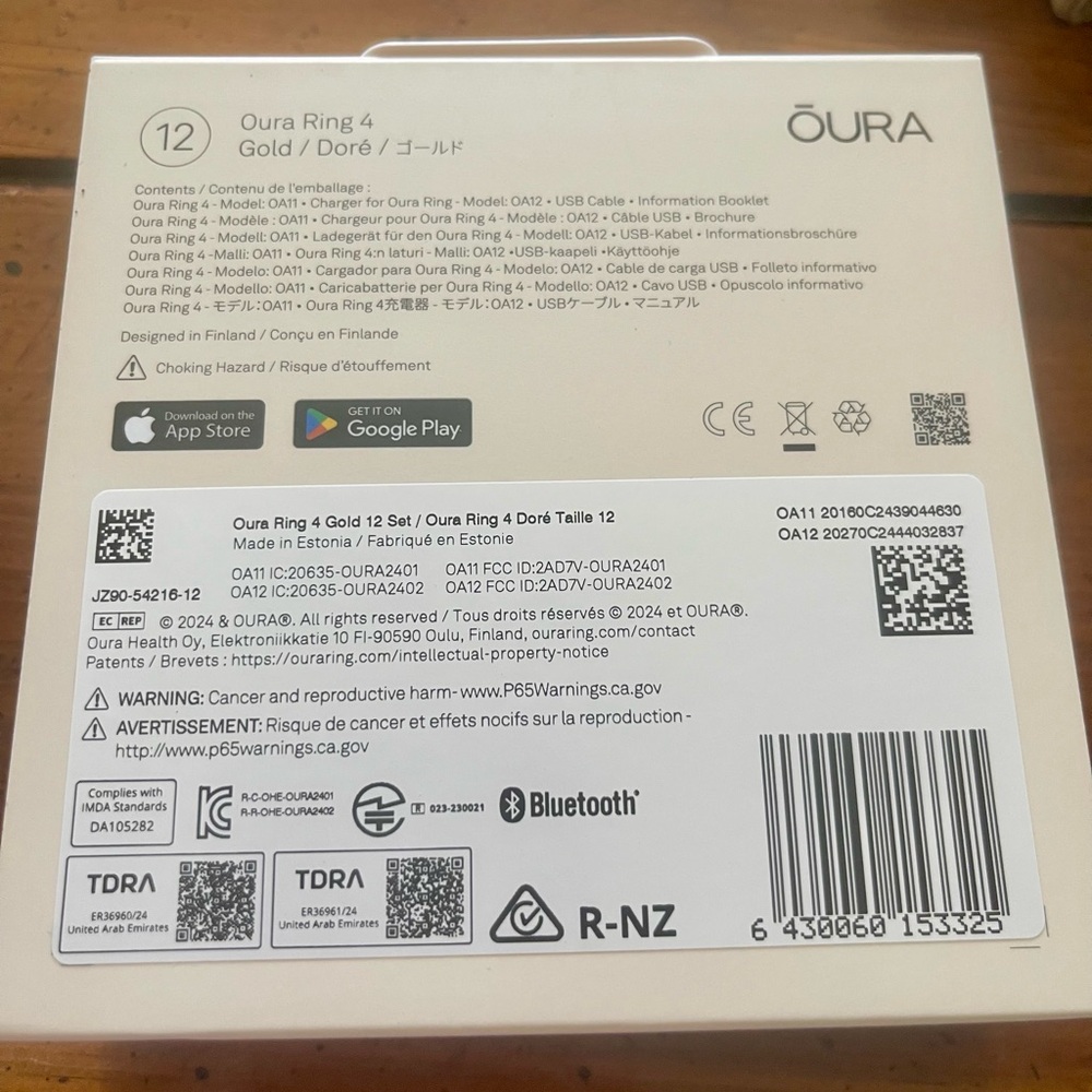 NWT Oura Gold and Silver v4 Smart Ring - size 12 - Picture 3 of 10